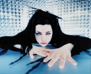 evanescence4.jpg
