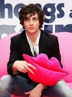 Aaron Johnson Pictures, Images ...