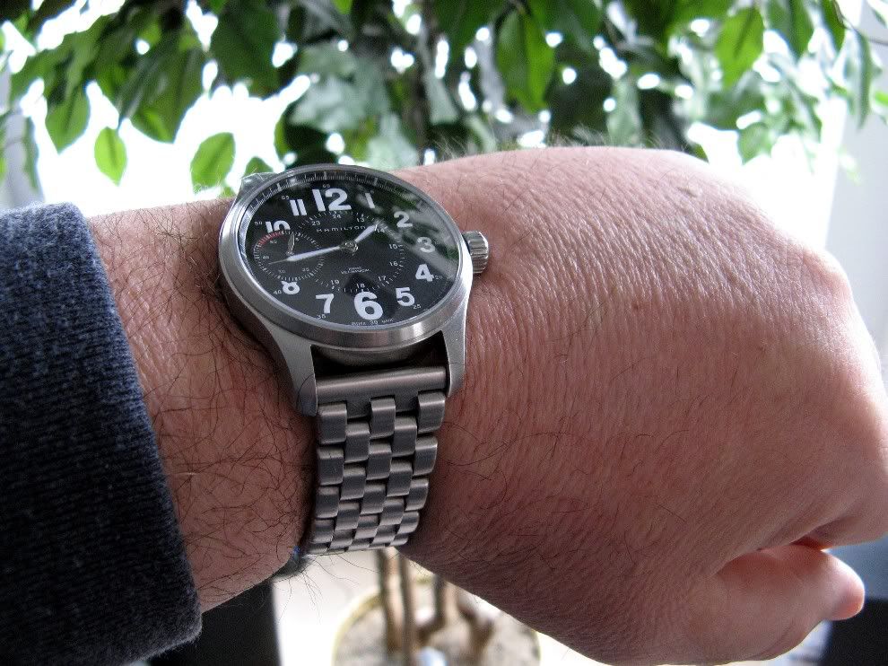 hamilton khaki field hand wind review