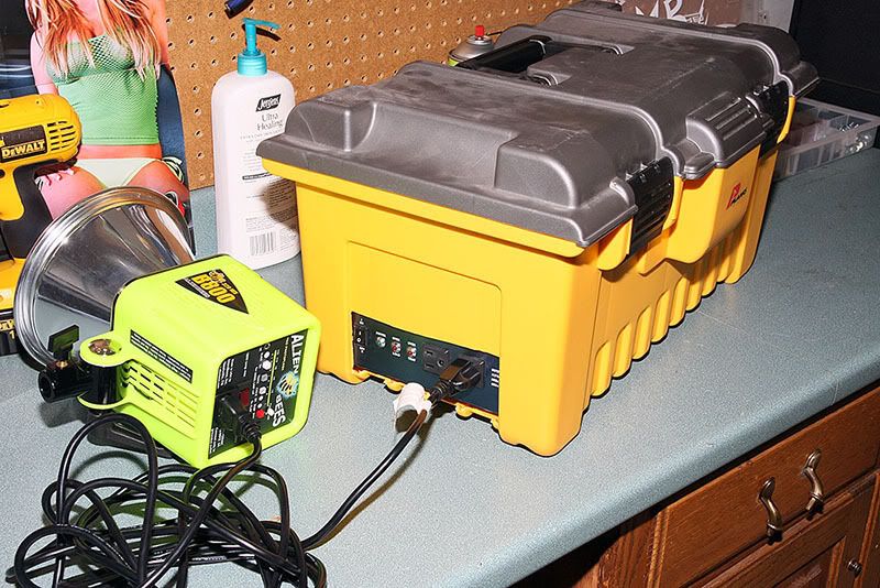 IMAGE: http://i207.photobucket.com/albums/bb212/epatt250/tests/powersupply003.jpg