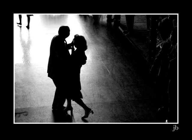 IMAGE: http://i207.photobucket.com/albums/bb239/joshbehan/IMG_0129.jpg