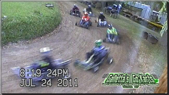 Early on Melissa Stevens held 2nd while Jeff Tetro (#9) and several other competitors battled wheel-to-wheel. And despite this... NO WRECKS.