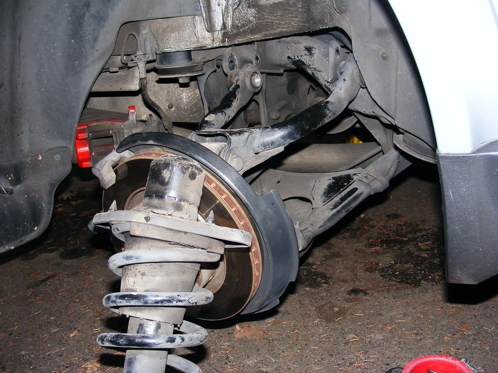 Replacement Of Rear Suspension On 4motion Passats