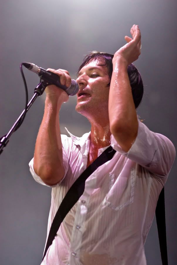 http://i207.photobucket.com/albums/bb316/mymigrainegirl/Placebo/_DSC5772.jpg