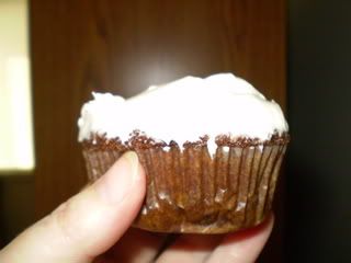 carrot cake cupcake