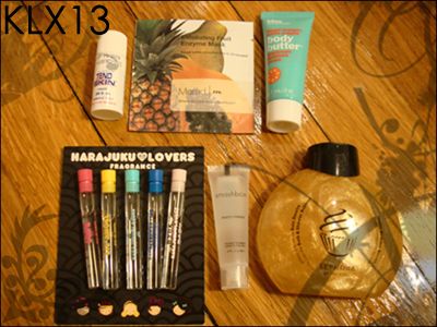 Deluxe Makeup Samples -Tend Skin liquid (0.25fl oz) (expires 9/2009) $2 