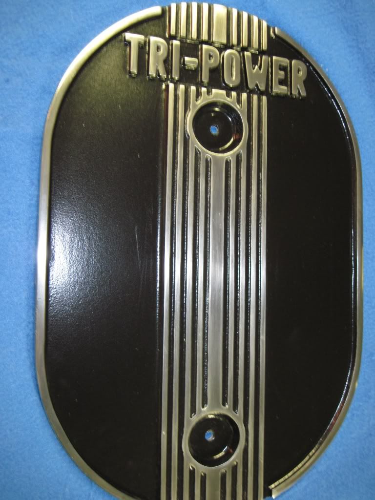 Custom Mopar Tri-Power lid in Desert Night Black