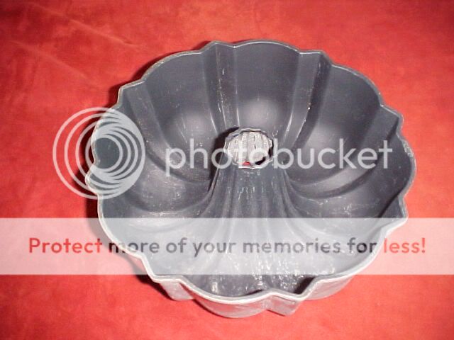 Nordic Ware Northland Aluminum Classic Bundt Tube Cake Pan Teflon 