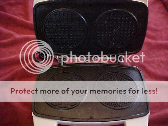 Toastmaster 4 Pizzelle Italian Cookie Iron Maker Baker Electric