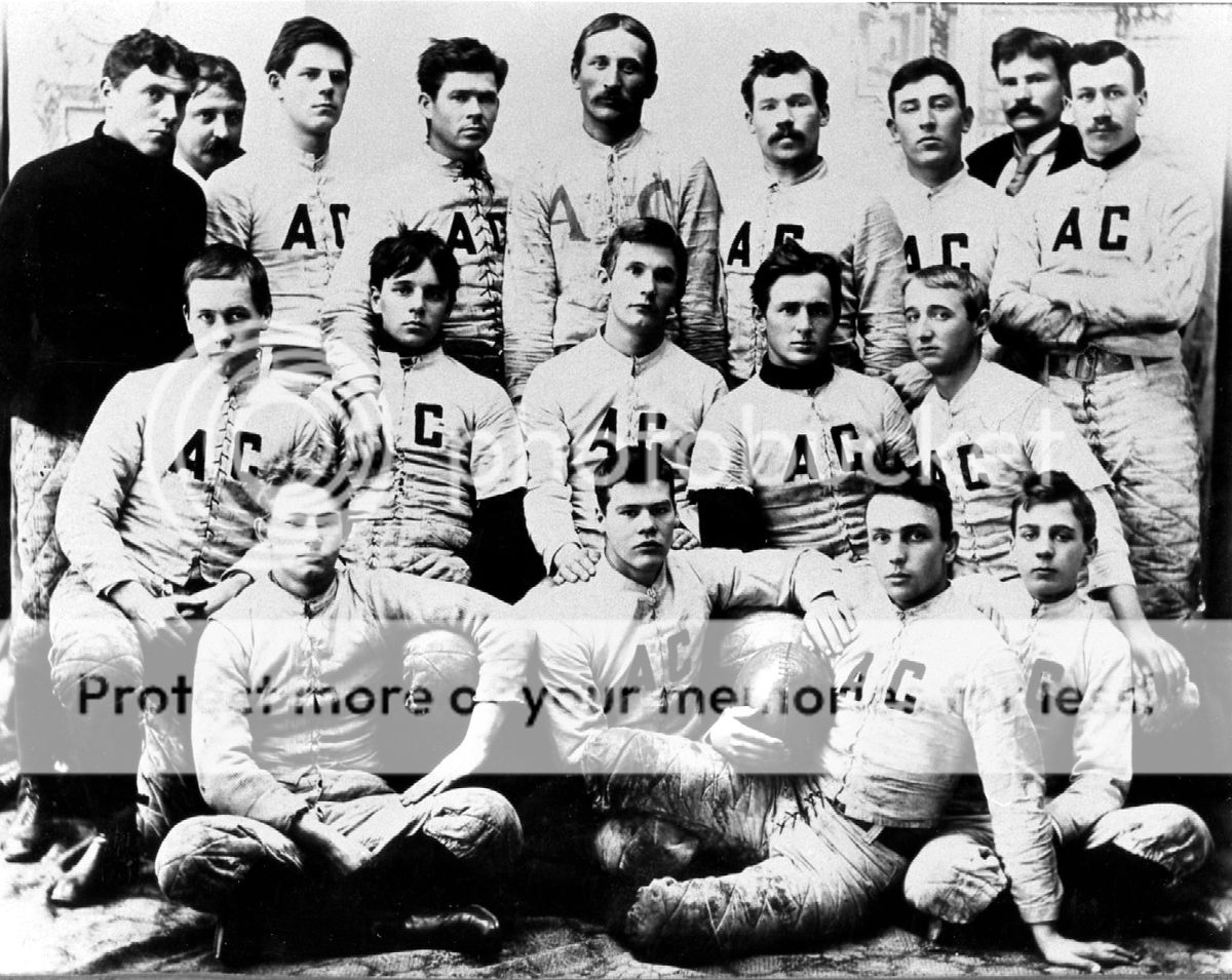 [Image: North_dakota_state_1894_football_team.jpg]