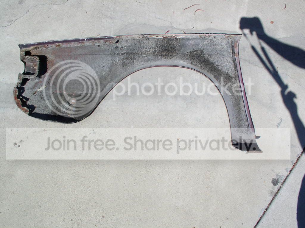 BrownTR6rearfenderasremoved2.jpg